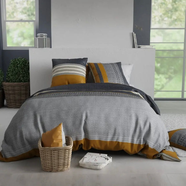 Housse de couette Évasion  ( finition bouton  )