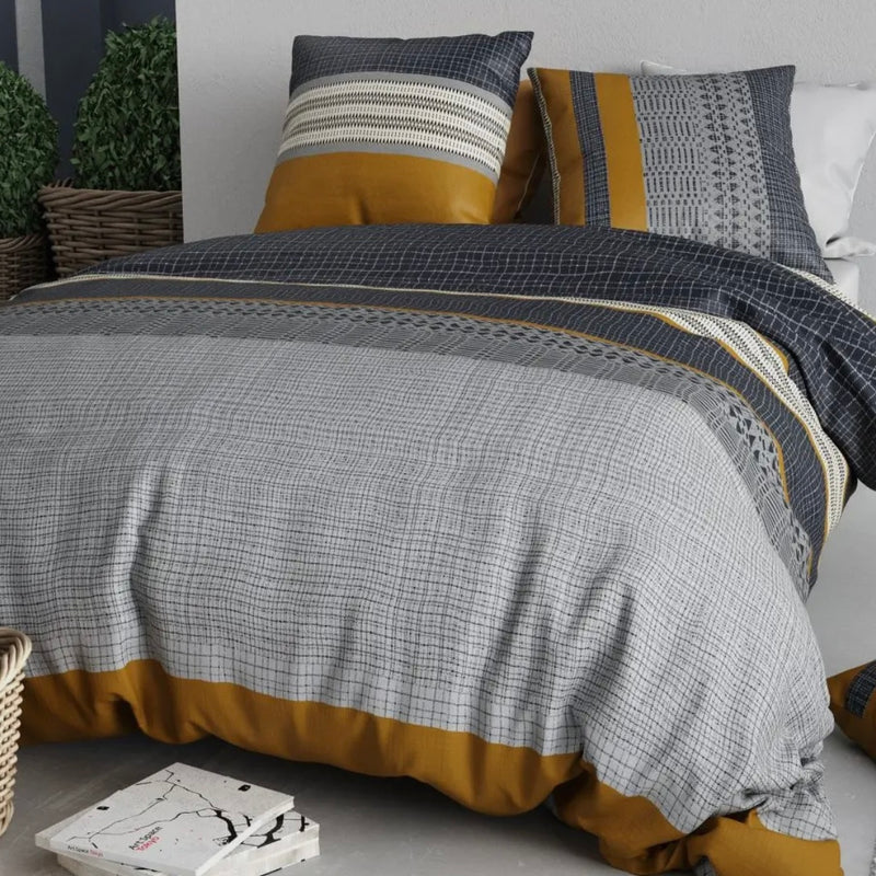 Housse de couette Évasion  ( finition bouton  )