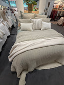 Courtepointe  naturel en coton gaufré Spirit de Brunelli ( livraison printemps 2026)