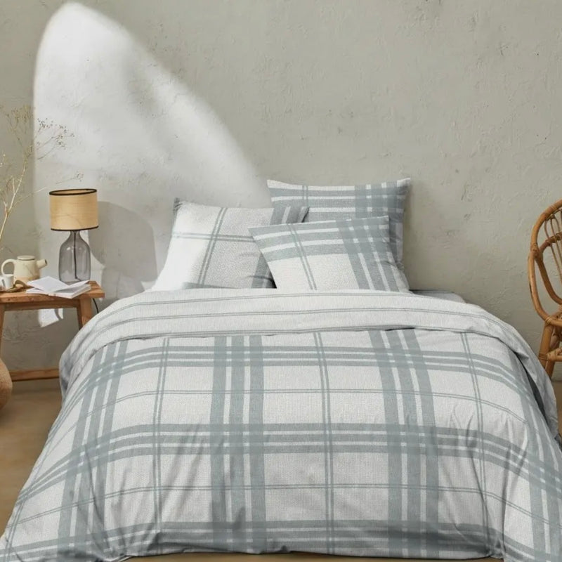 Housse de couette Sobrut gris  ( finition bouton  )