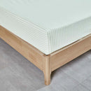 Drap vale en vert avec petite ligne