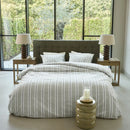 Housse de à rayures Silvan de  Brunelli(👉livraison princesse 2026)