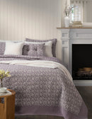 Courtepointe lavande avec des petites fleurs Maggie par Brunelli (👉livraison printemps 2026)