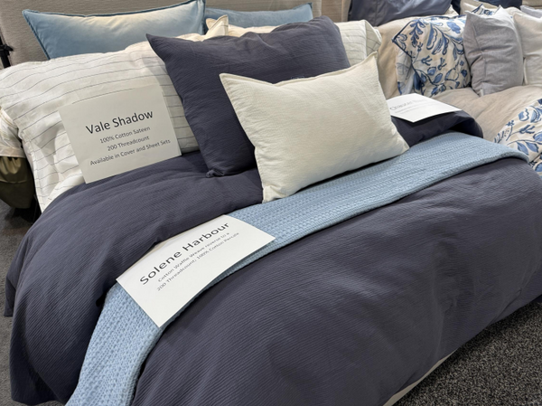 Housse de couette Chaucer Navy ( livraison novembre 2025 )